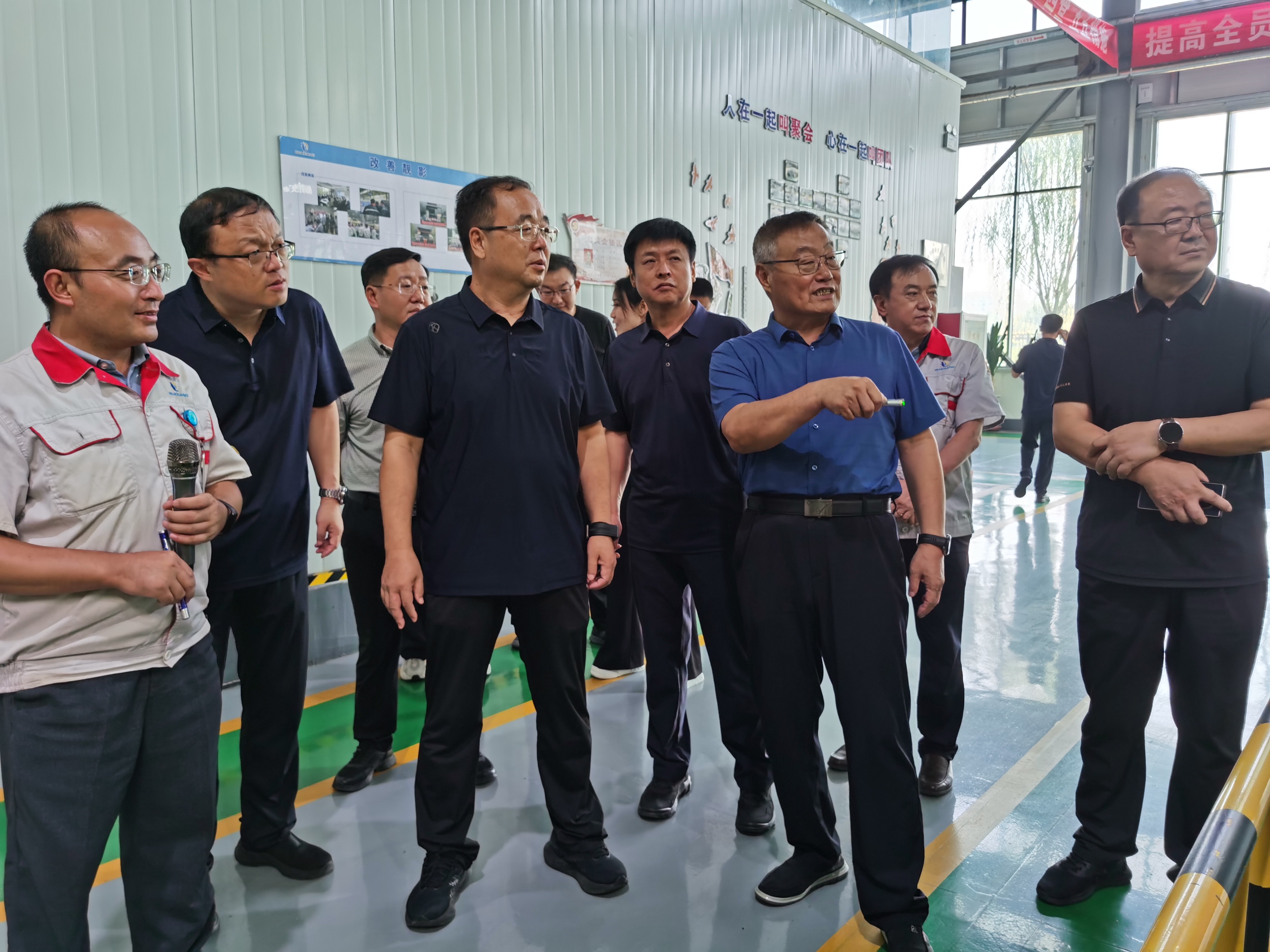 市政協(xié)主席郝忠祥深入華翔(洪洞)智能科技產(chǎn)業(yè)園調(diào)研